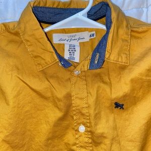 H&M Long Sleeve  Button Down shirt. Size 9-10 Y